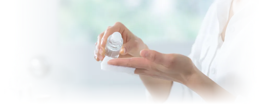 どんなに良い成分でも、肌に塗るだけでは浸透しない。